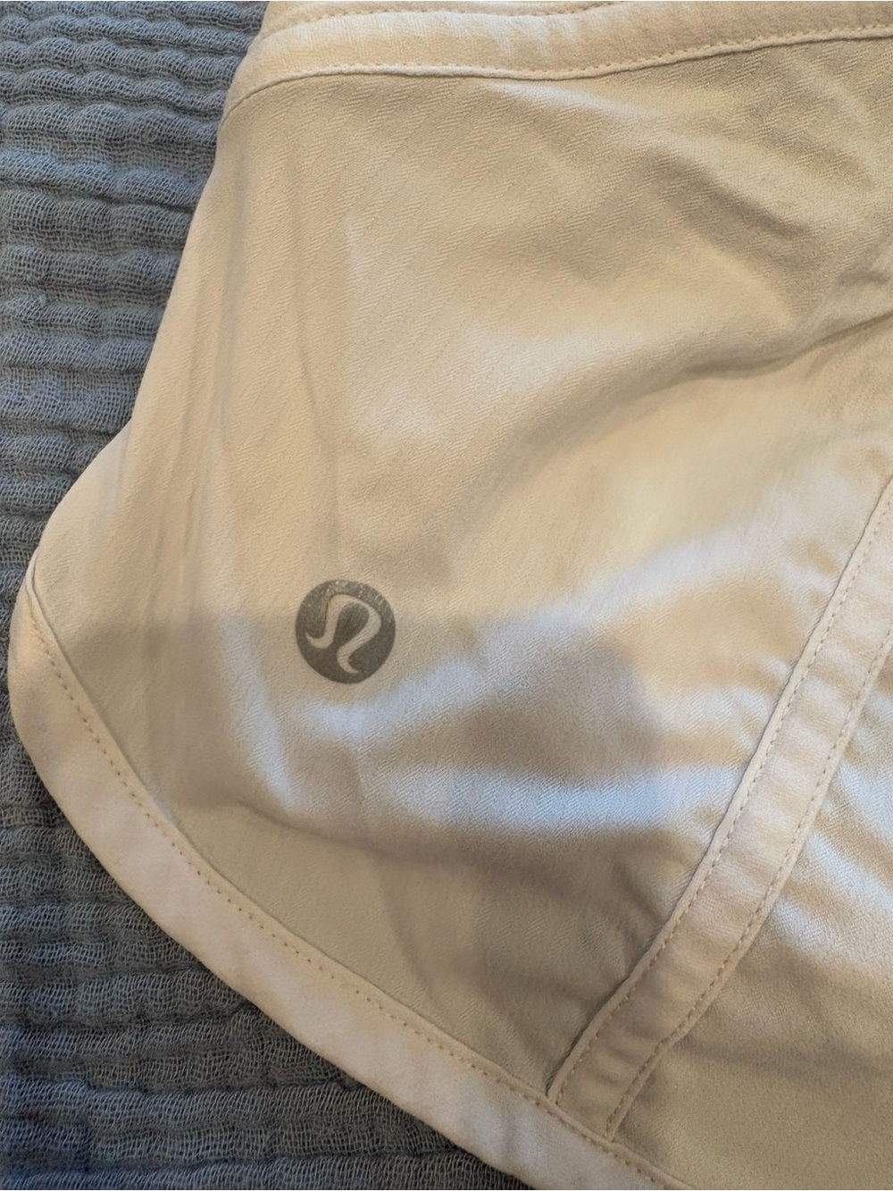 lululemon athletica White Lightweight Run Shorts - Picture 4 of 7
